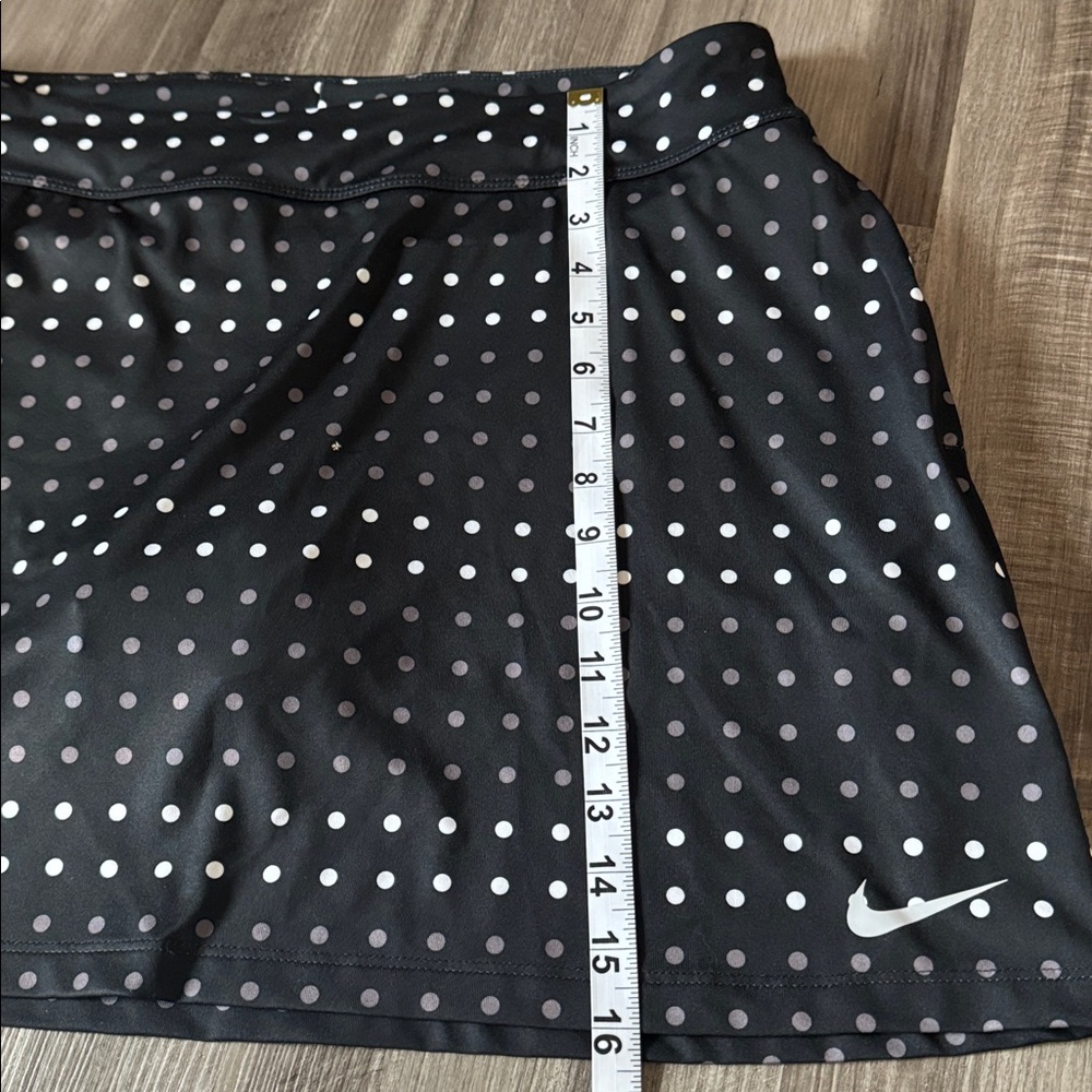 Nike Black Dot-Pattern Athletic Skort - Picture 3 of 10